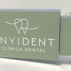 Enyident Clínica Dental Proyecto de Rebranding